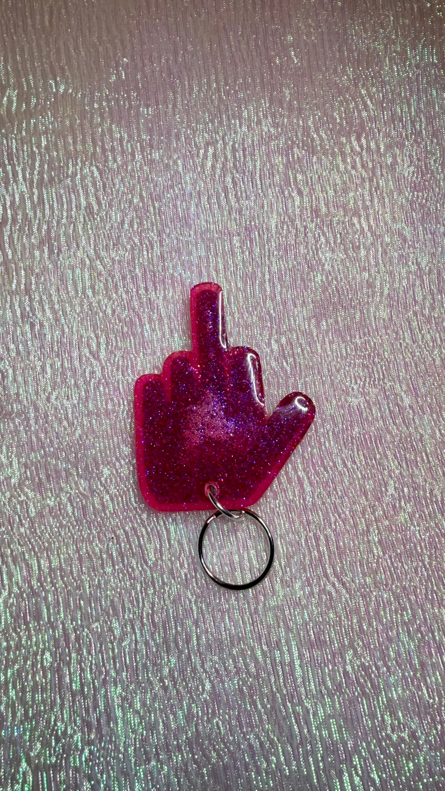 Middle finger keychain *DEFECT*